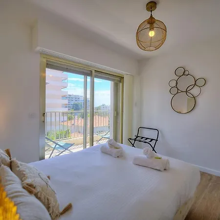 Appartement Immogroom - 5 Min From The Croisette Beaches - Terrace - Ac - Sea View *